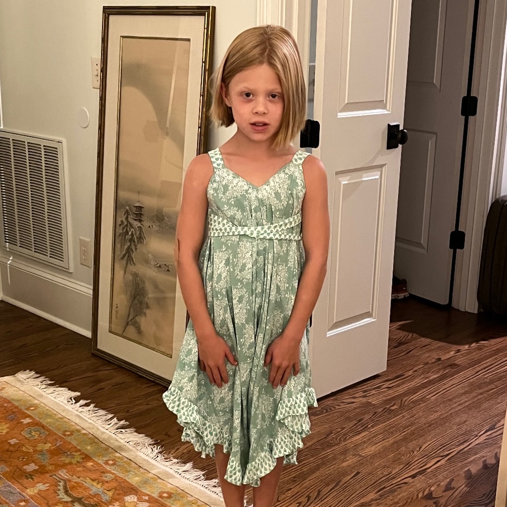 Girls Dres Green & White Flow